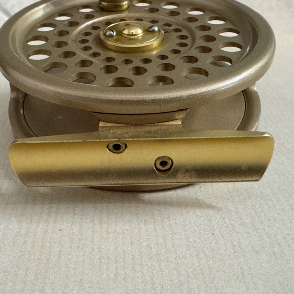 Scientific Anglers System Fishing  Fly Reel - Picture 5 of 6